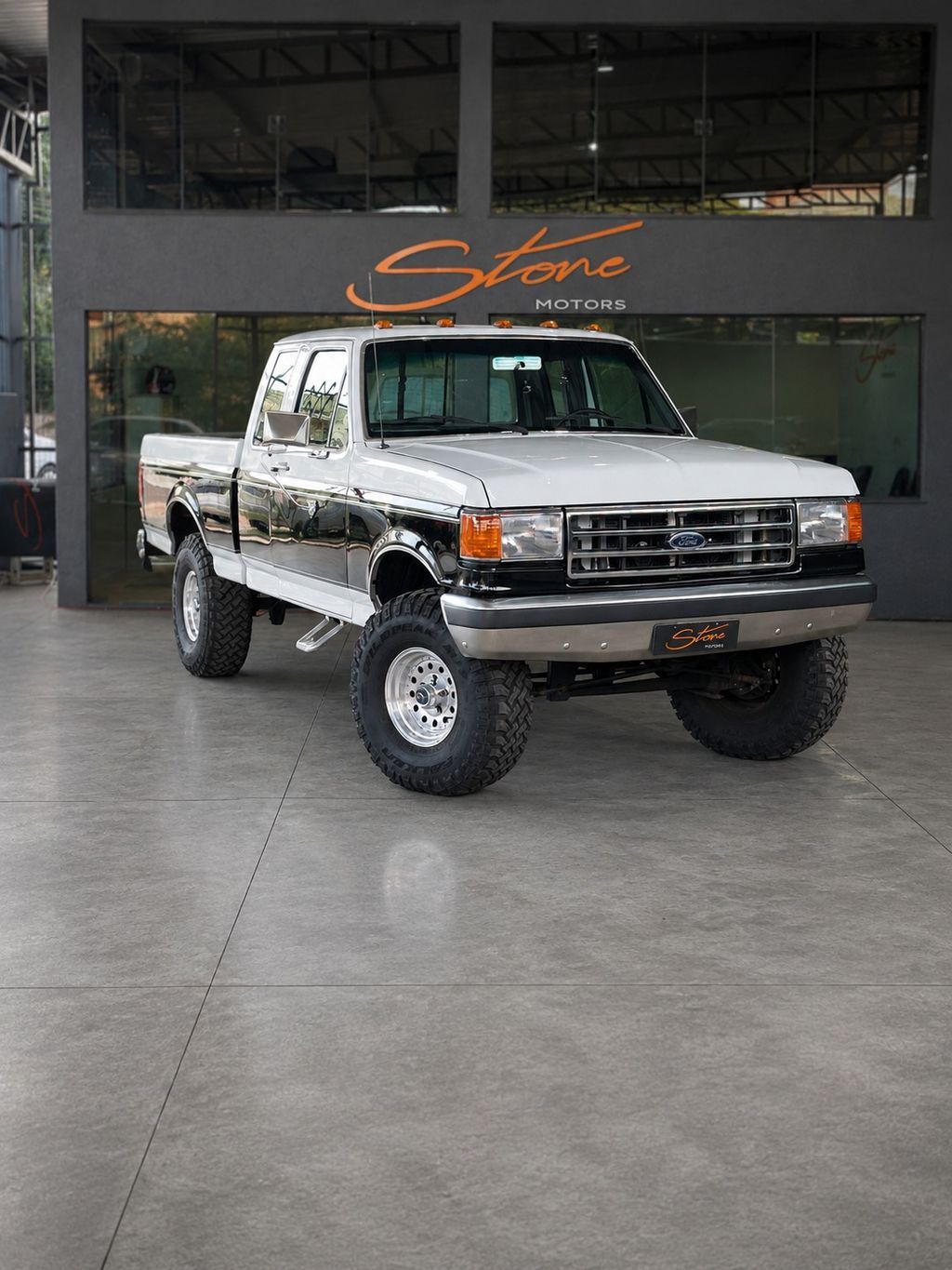 FORD F1000 S.S. 3.9TD C.E. 1994