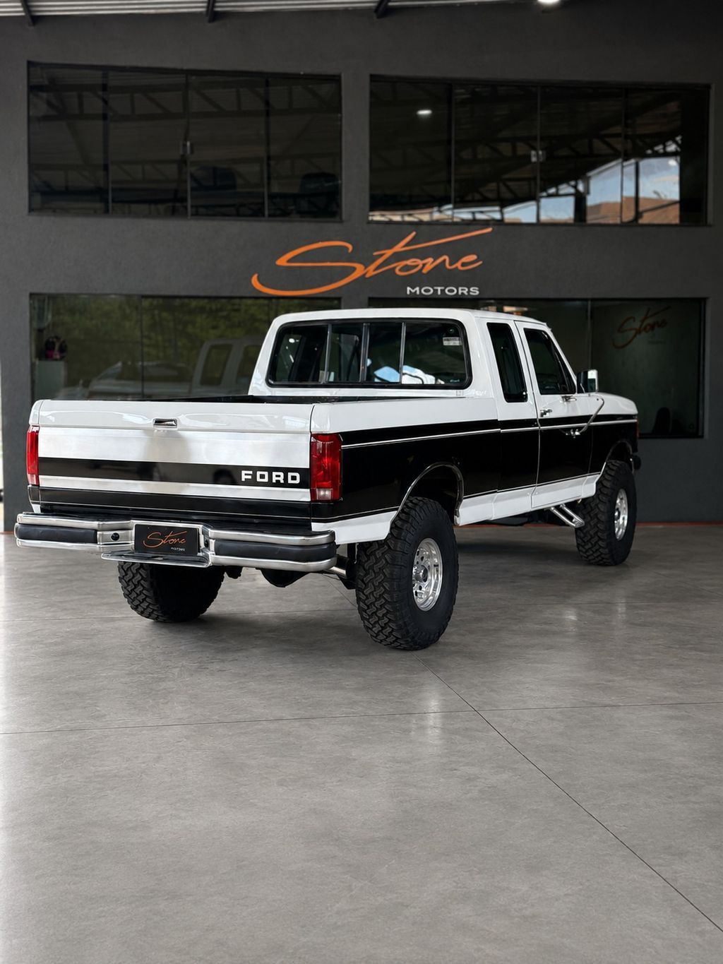 FORD F1000 S.S. 3.9TD C.E. 1994 - miniatura 4