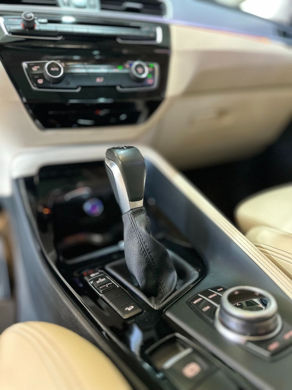 BMW X1 xDrive25i Sport 2.0T 16v 2018 - miniatura 8