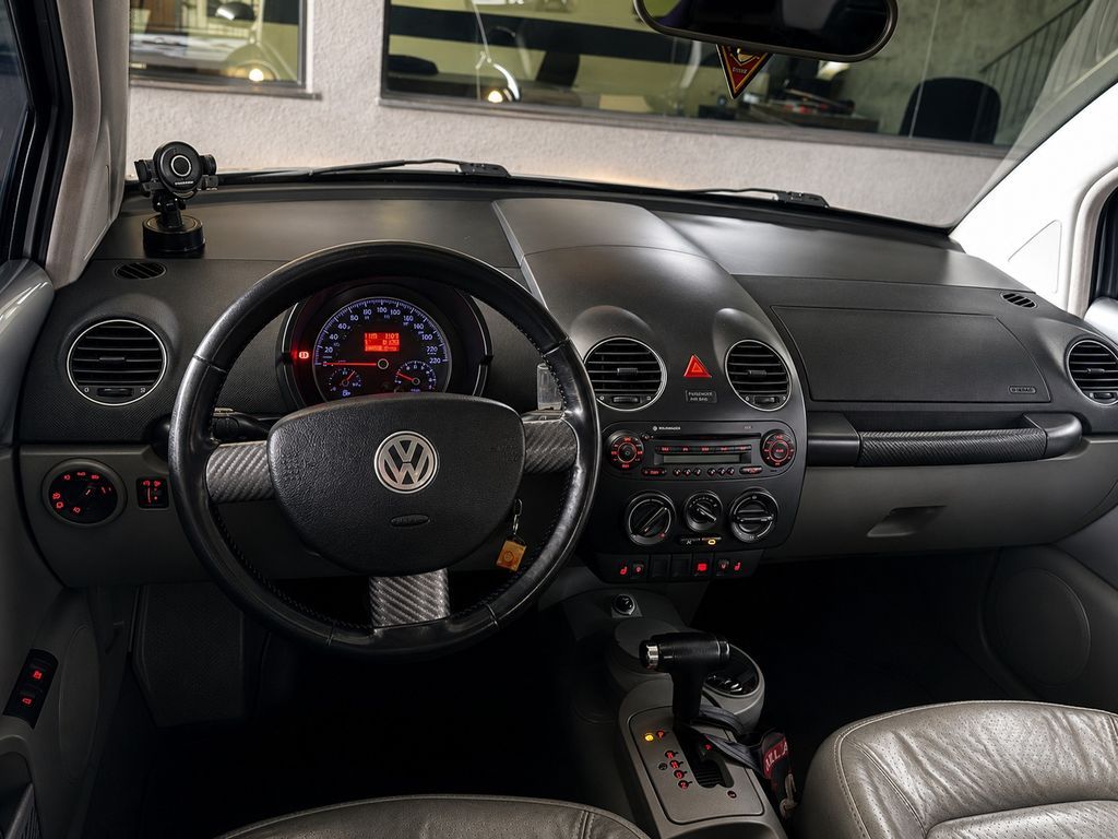 VOLKSWAGEN New Beetle 2.0 2009 - miniatura 6