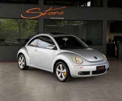 VOLKSWAGEN New Beetle 2.0 2009