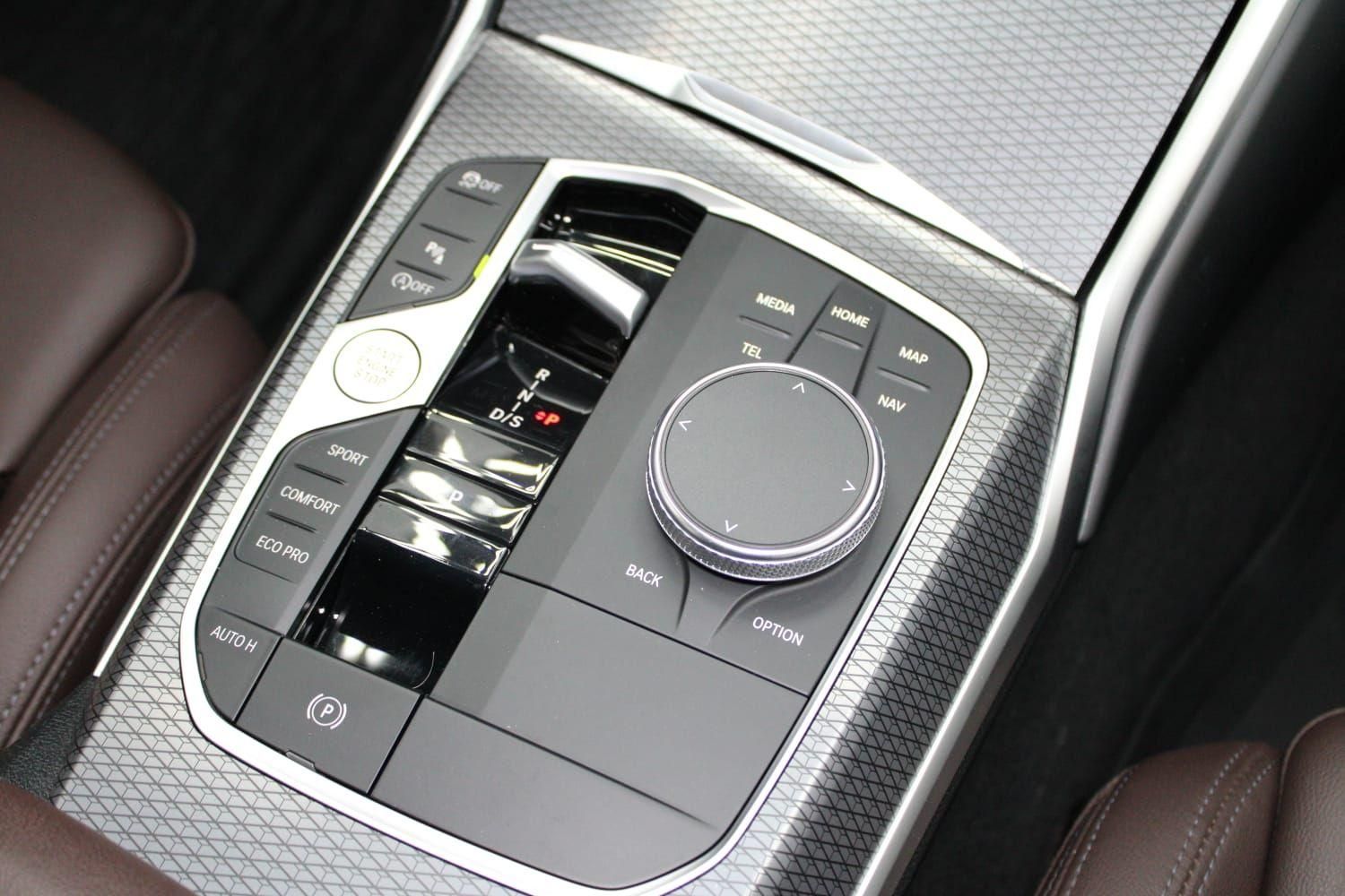 BMW 320i M Sport 2.0T 16v 2024 - miniatura 13