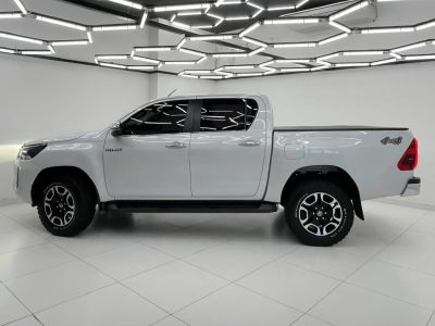 TOYOTA Hilux SRX D4-D 2.8TDi 16v 4X4 C.D. 2024 - miniatura 4