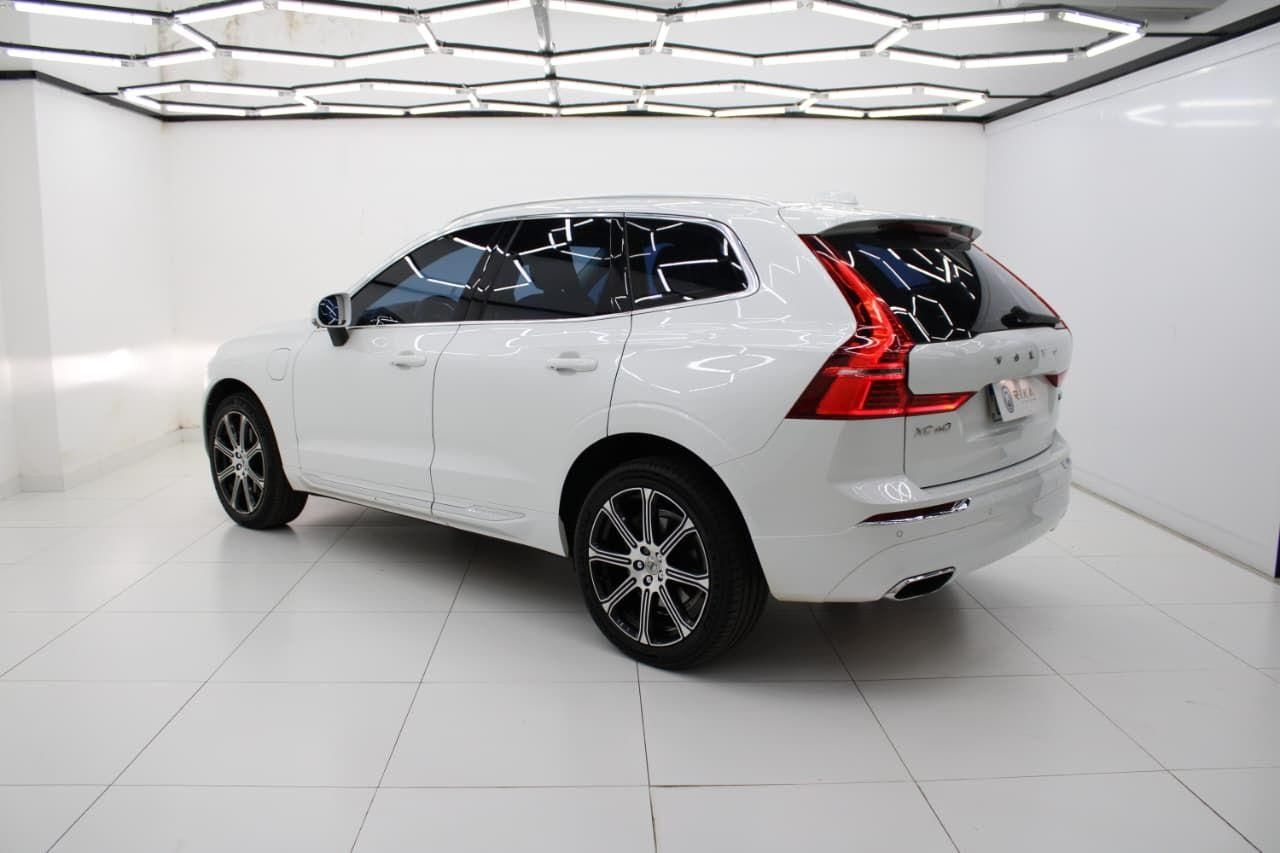 VOLVO XC60 T-8 Inscription 2.0T 16v AWD 2020 - miniatura 5