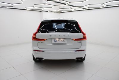 VOLVO XC60 T-8 Inscription 2.0T 16v AWD 2020 - miniatura 6