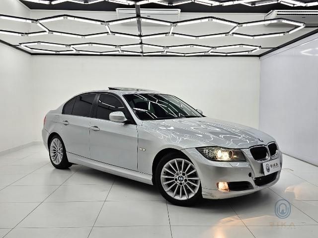 BMW 320i 2.0 16v 2011 - miniatura 2
