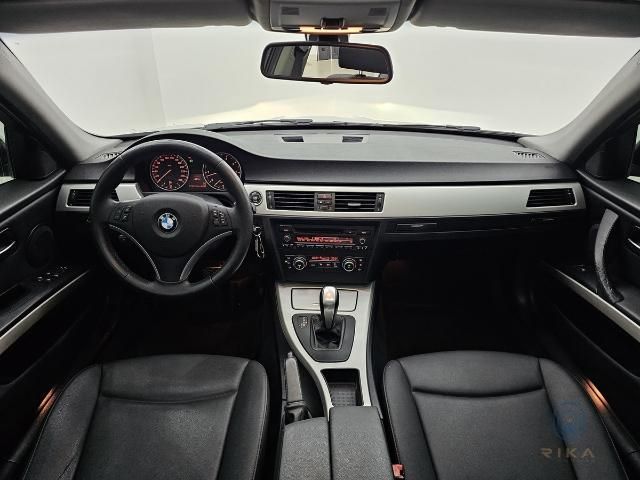 BMW 320i 2.0 16v 2011 - miniatura 9