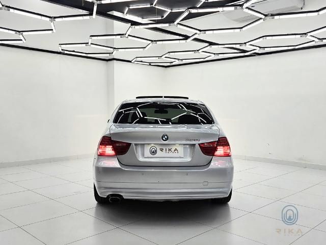 BMW 320i 2.0 16v 2011 - miniatura 12