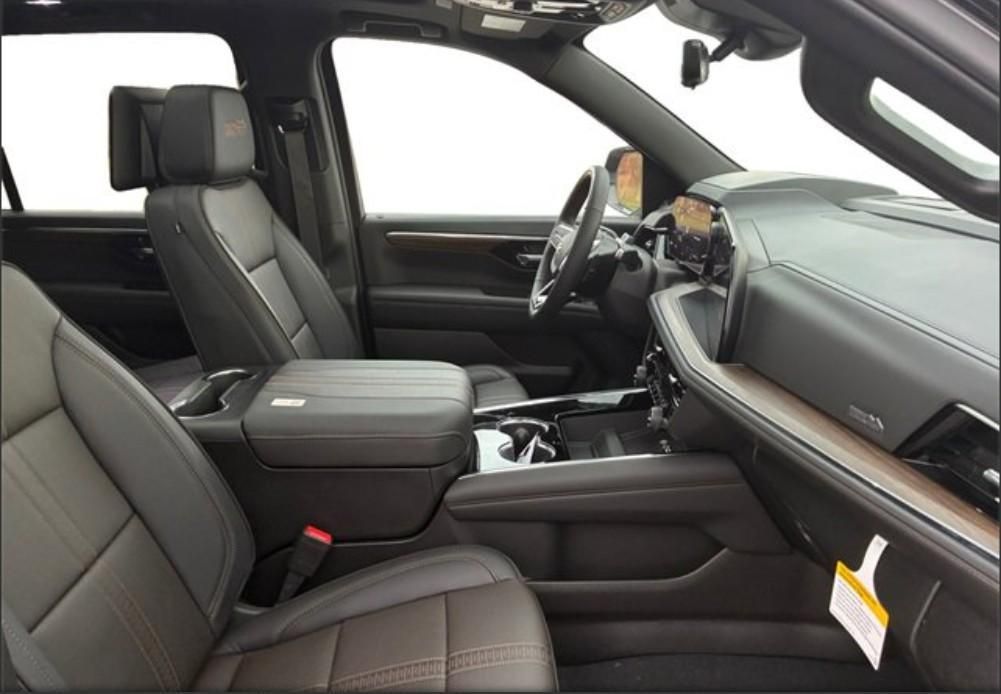 CHEVROLET Suburban High Country 6.2 V8 2026 - miniatura 12