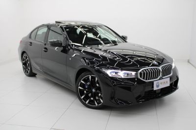 BMW 320i M Sport 2.0T 16v 2025 - miniatura 3