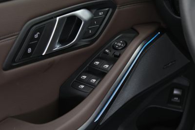 BMW 320i M Sport 2.0T 16v 2025 - miniatura 16