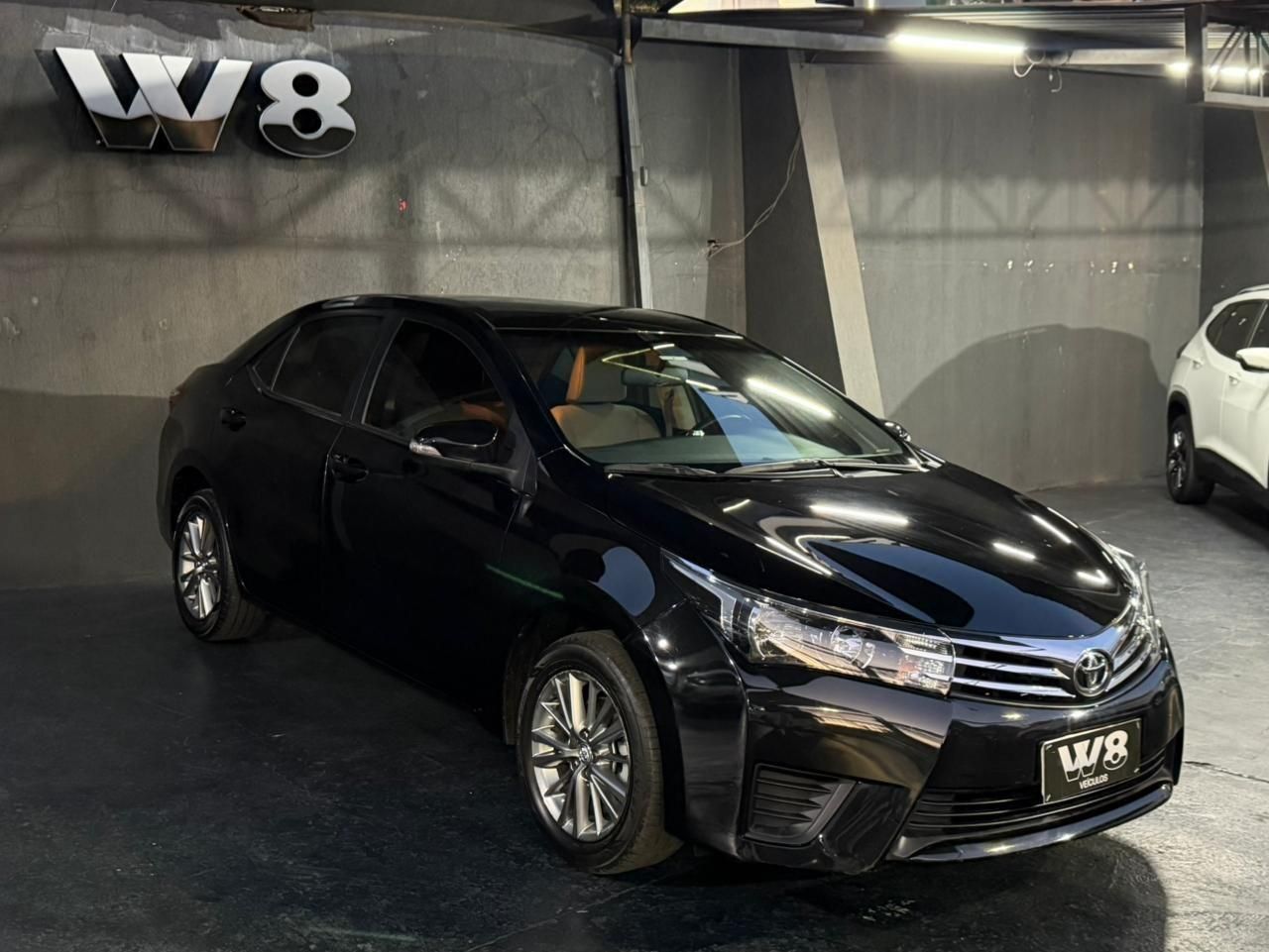 TOYOTA Corolla GLi 1.8 16v 2017