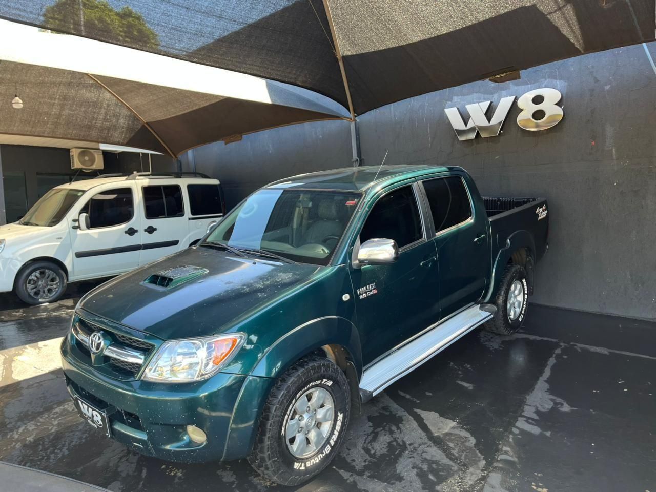 TOYOTA Hilux SRV D4-D 3.0TDi 16v 4X4 C.D. 2006 - miniatura 3