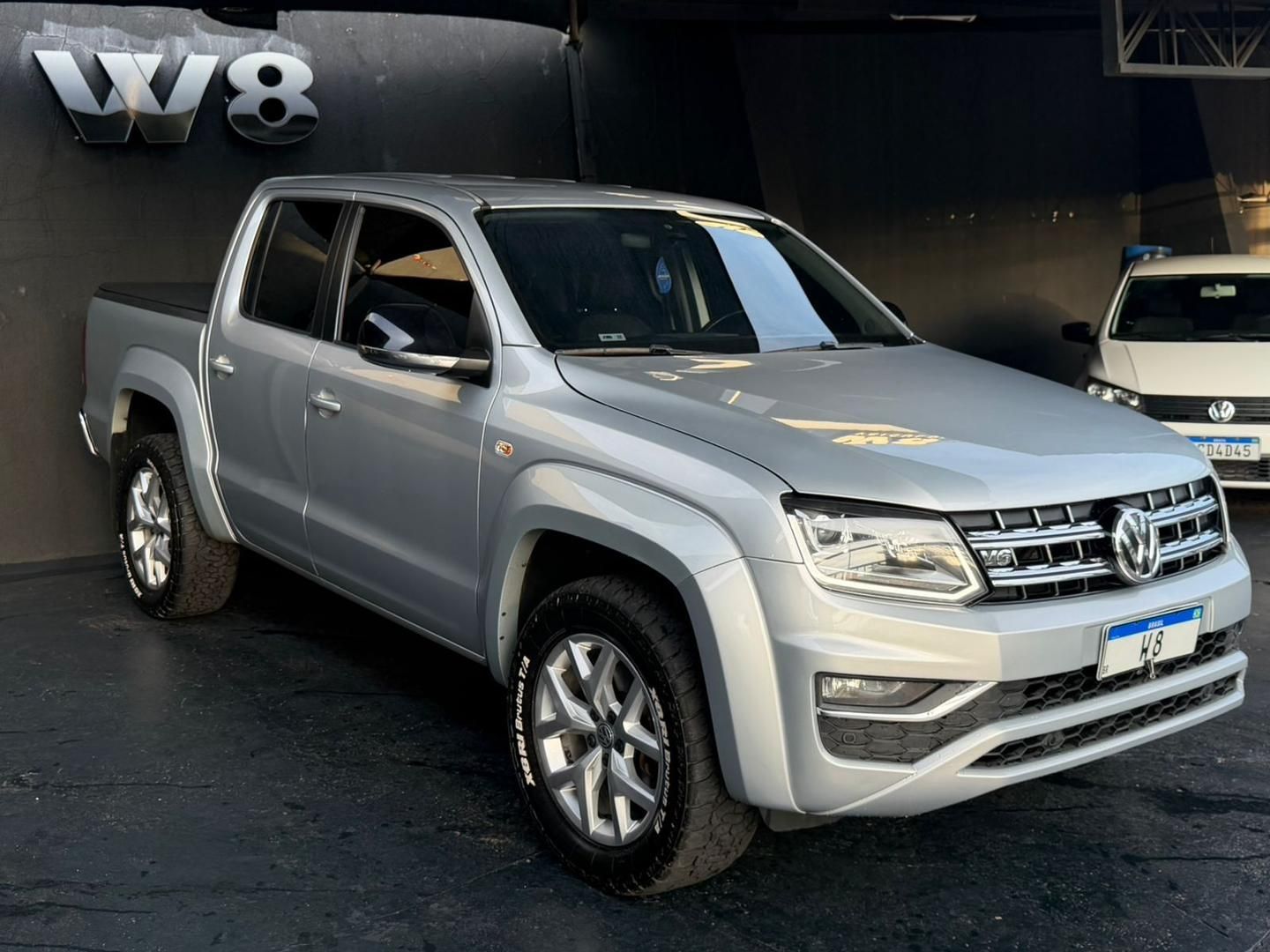 Vista principal de VOLKSWAGEN Amarok Highline 3.0TDi V6 24v 4x4 C.D. 2018