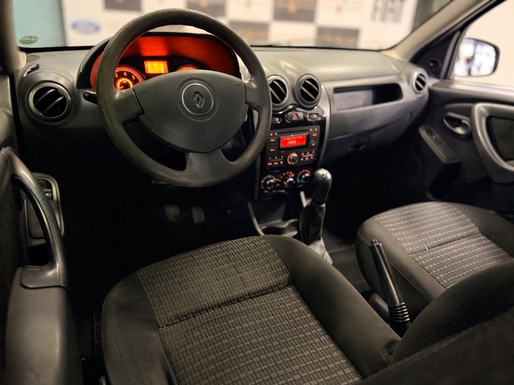 RENAULT Sandero Expression 1.6 2012 - miniatura 10