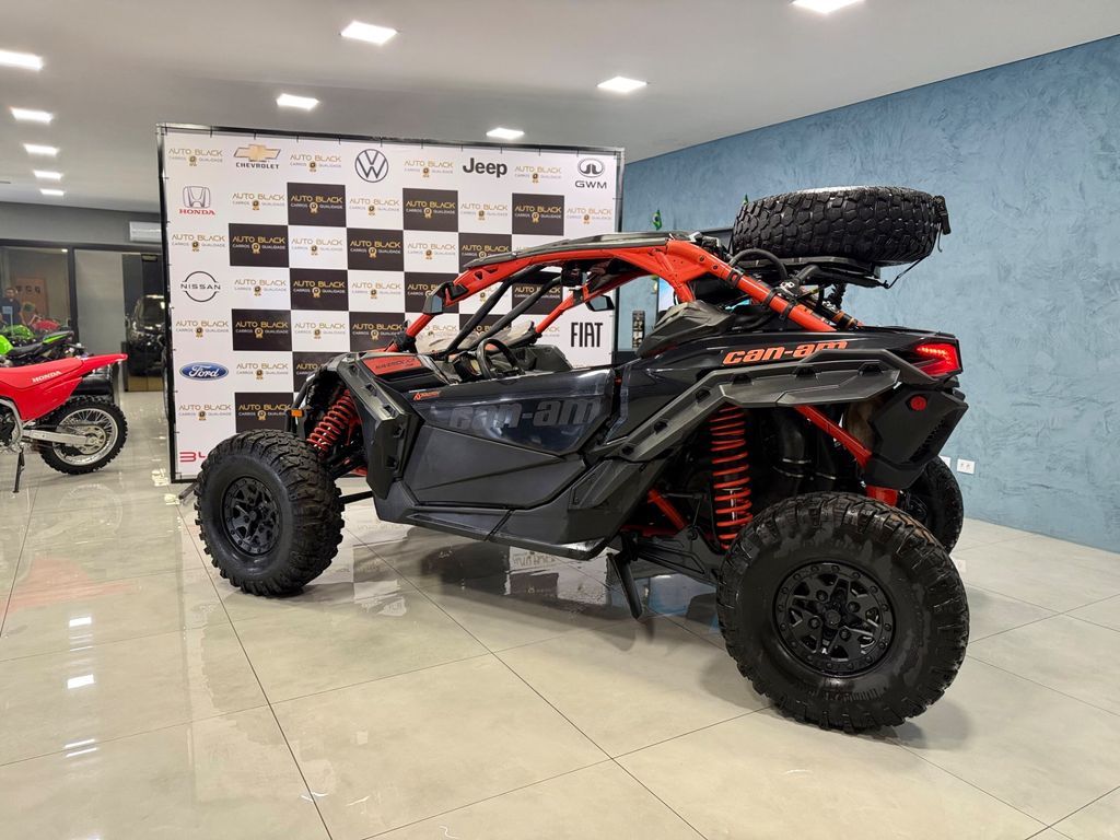 BRP Can-Am Maverick X3 X RS 900 Turbo 4x4 2018 - miniatura 2