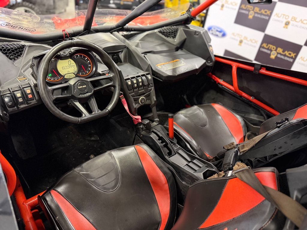 BRP Can-Am Maverick X3 X RS 900 Turbo 4x4 2018 - miniatura 8