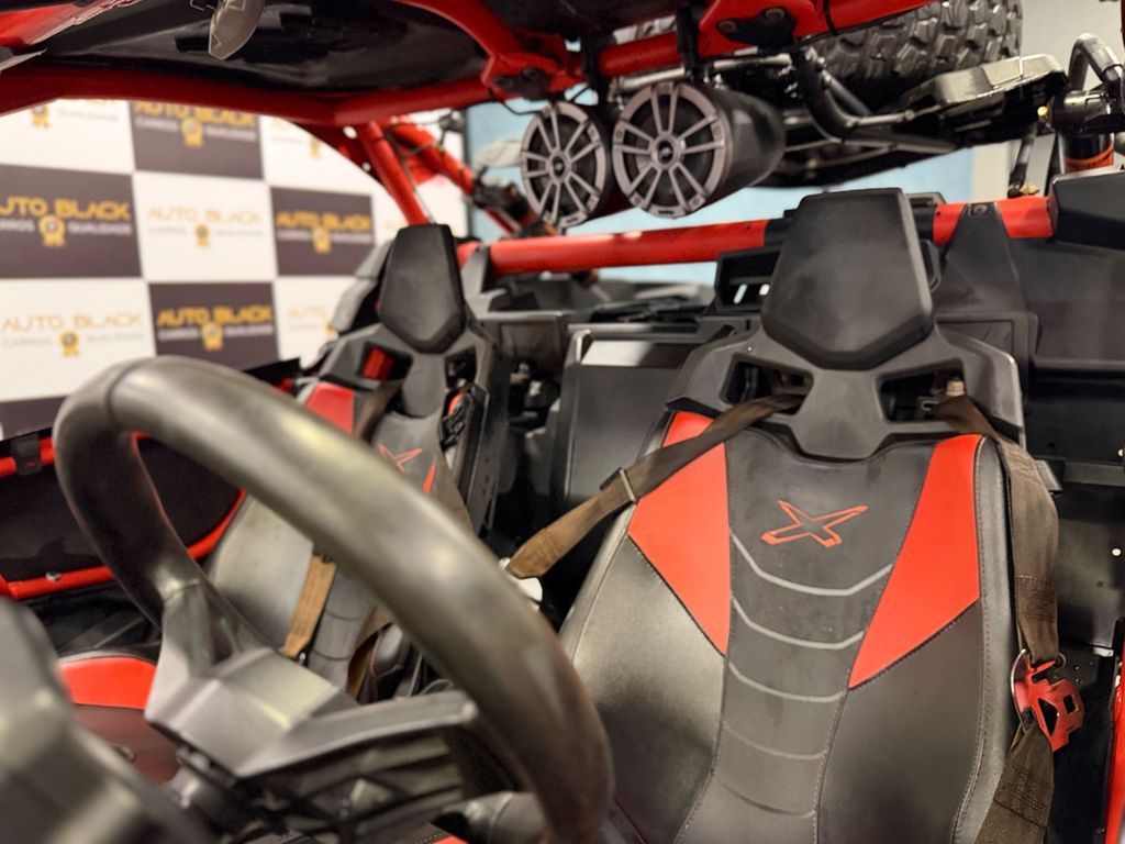 BRP Can-Am Maverick X3 X RS 900 Turbo 4x4 2018 - miniatura 10