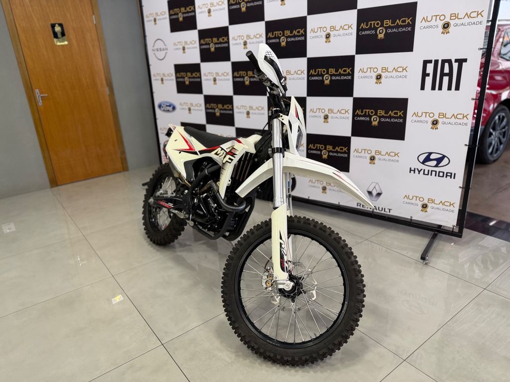 MXF 270 F 2025 - miniatura 2
