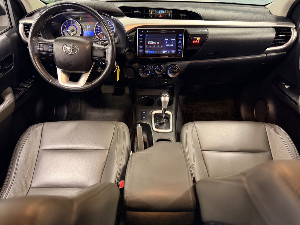 TOYOTA Hilux SR 2.7 16v C.D. 2018 - miniatura 7