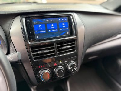 TOYOTA Yaris Hatch XL 1.5 16v 2023 - miniatura 8