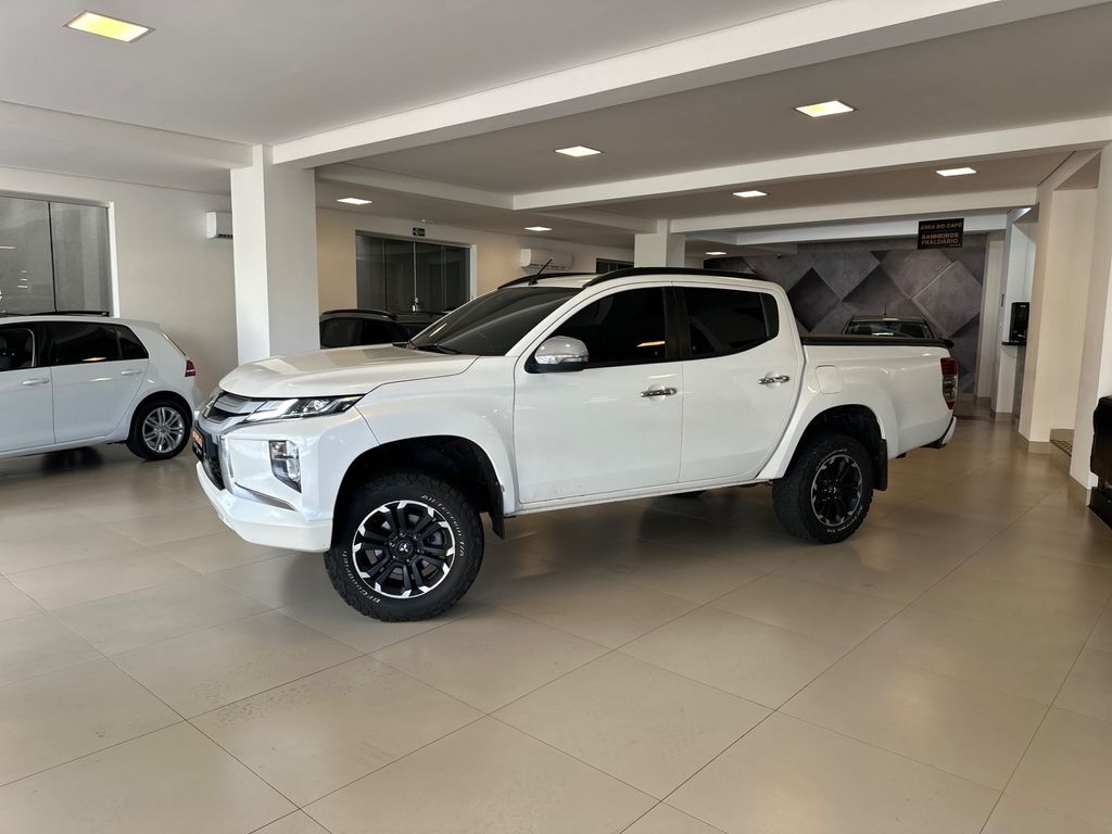 MITSUBISHI L200 Triton Sport HPE 2.4TDi 16v 4X4 C.D. 2023 - miniatura 3