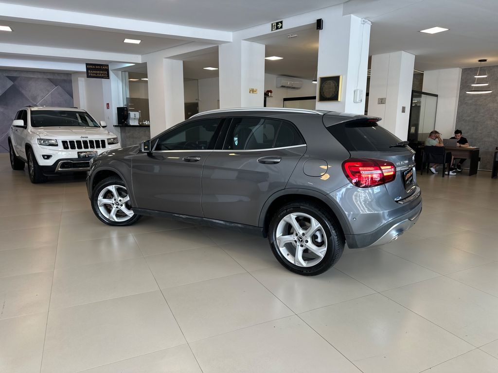 MERCEDES-BENZ GLA 200 Advance 1.6T 16v 2019 - miniatura 3