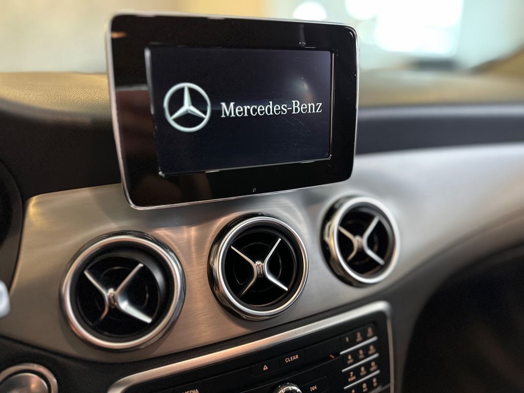 MERCEDES-BENZ GLA 200 Advance 1.6T 16v 2019 - miniatura 7
