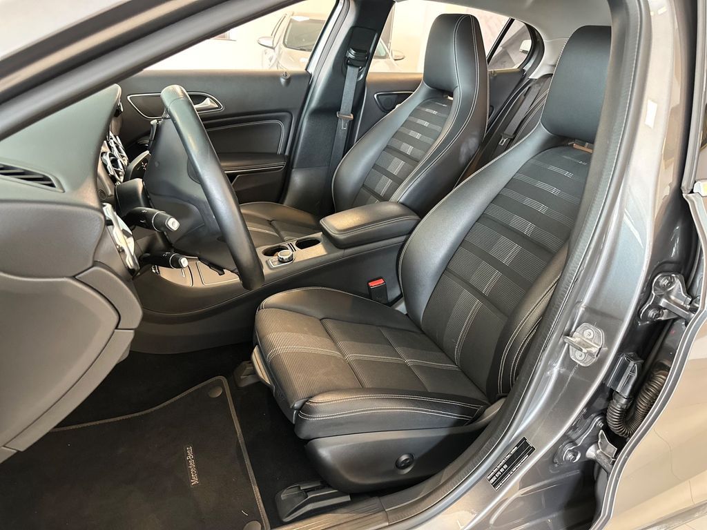 MERCEDES-BENZ GLA 200 Advance 1.6T 16v 2019 - miniatura 17