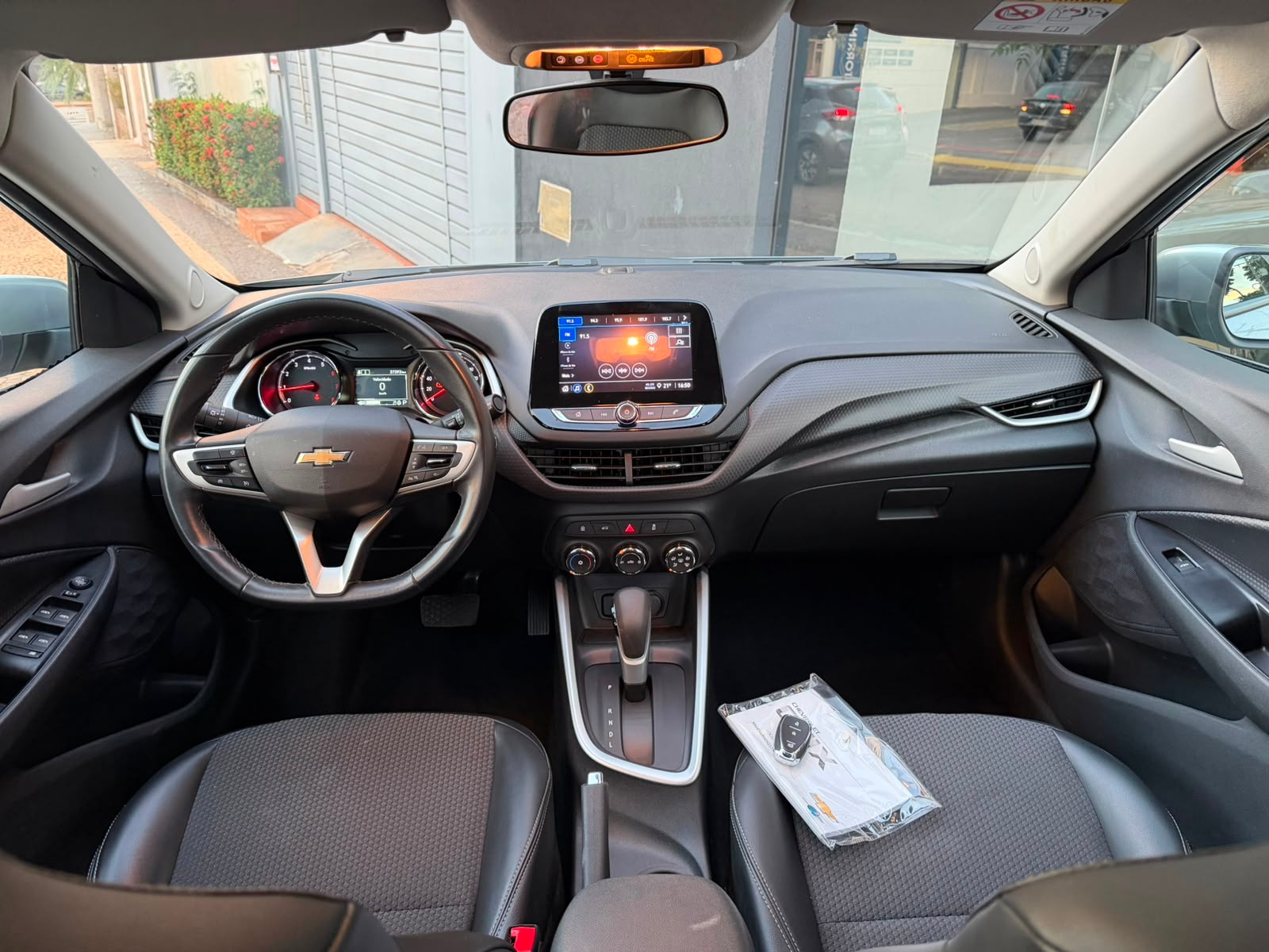CHEVROLET Onix Sedan Plus LTZ 1.0T 12v 2025 - miniatura 9