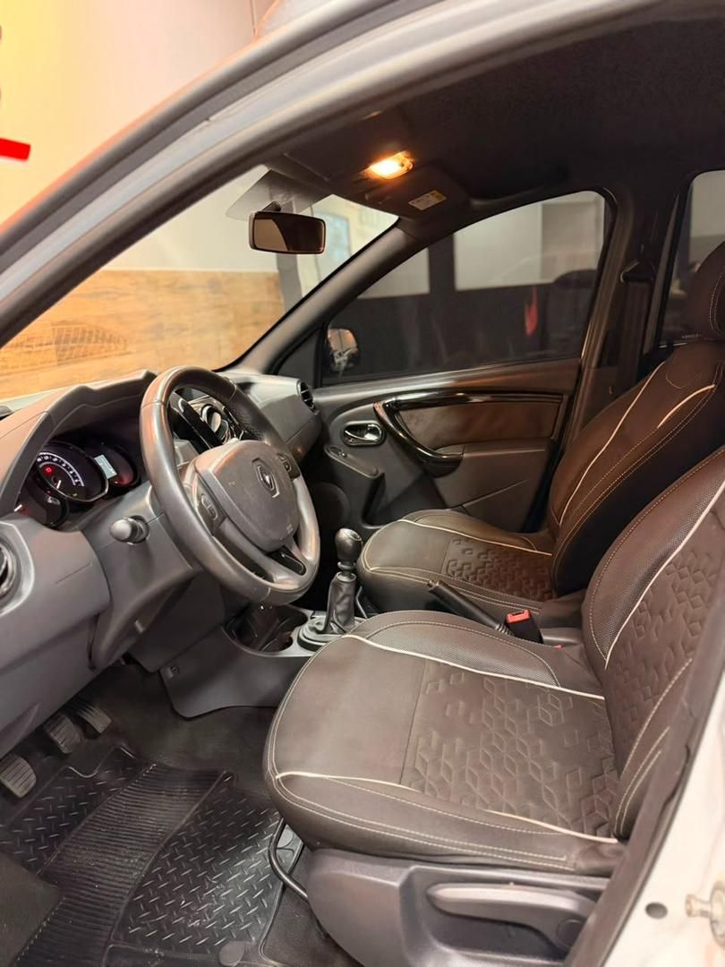 RENAULT Duster Oroch Dynamique 2.0 16v 2019 - miniatura 9