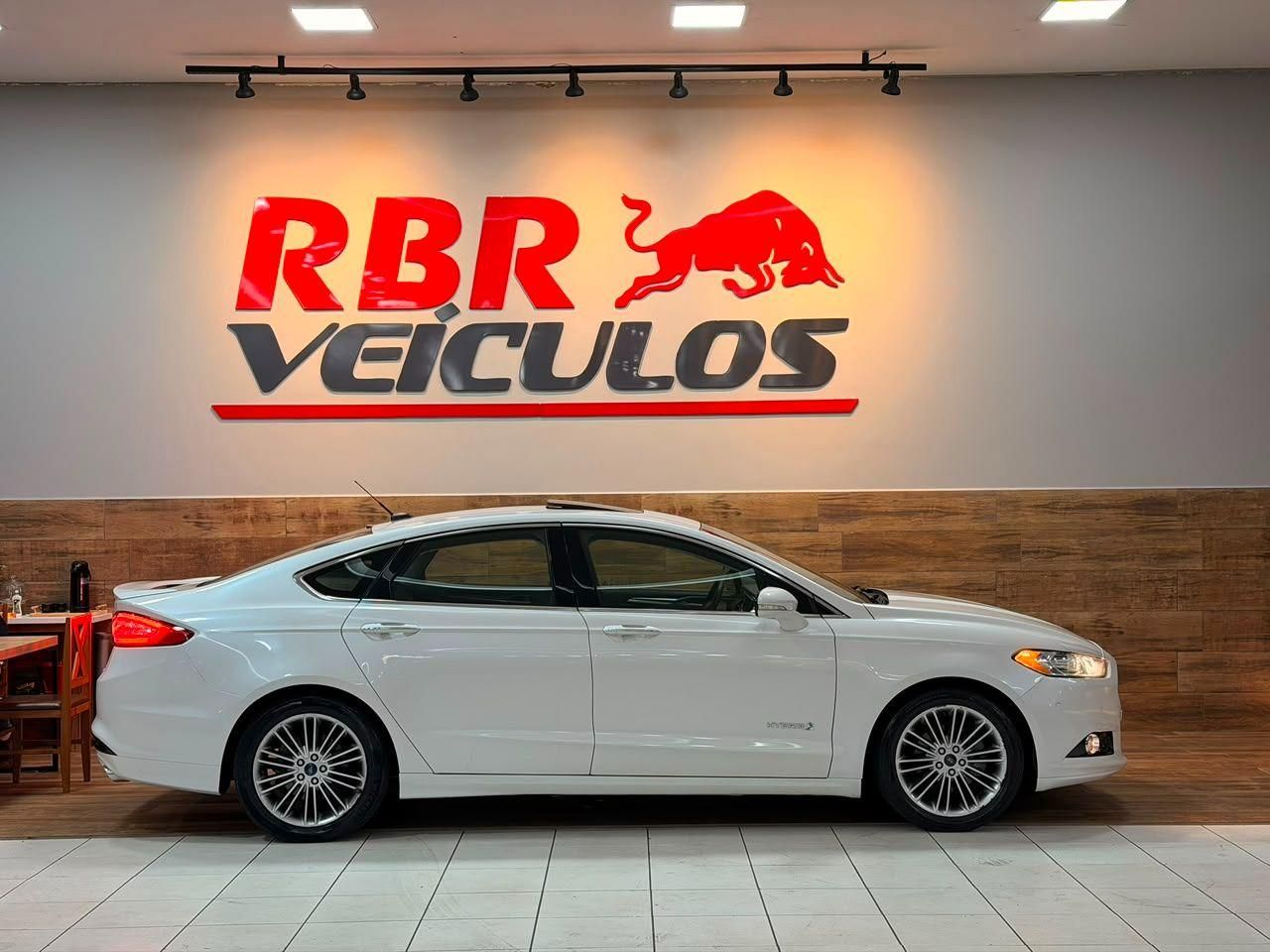 FORD Fusion Titanium 2.0 16v Hybrid 2014 - miniatura 4