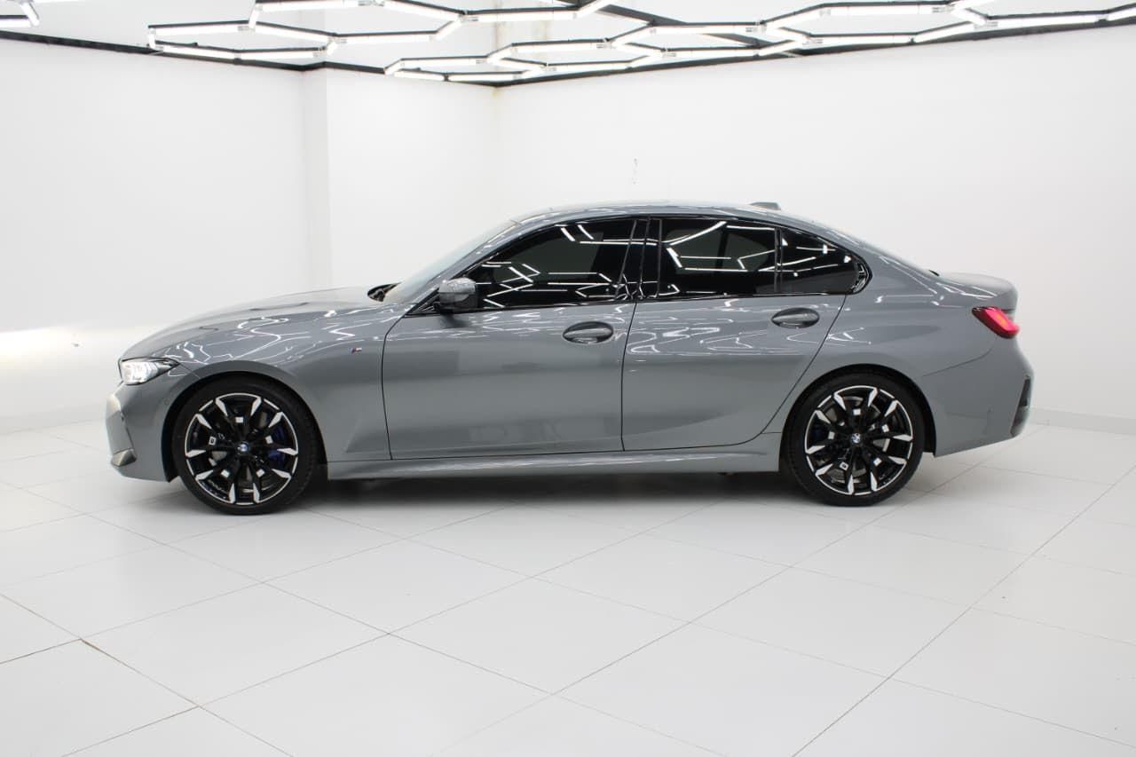 BMW 320i M Sport 2.0T 16v 2025 - miniatura 4