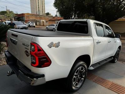 TOYOTA Hilux SRX D4-D 2.8TDi 16v 4X4 C.D. 2023 - miniatura 5