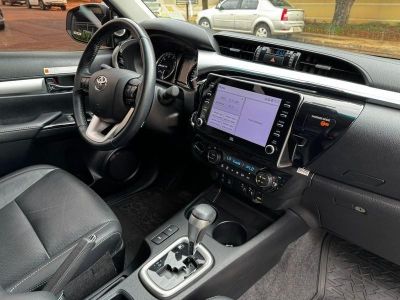 TOYOTA Hilux SRX D4-D 2.8TDi 16v 4X4 C.D. 2023 - miniatura 8
