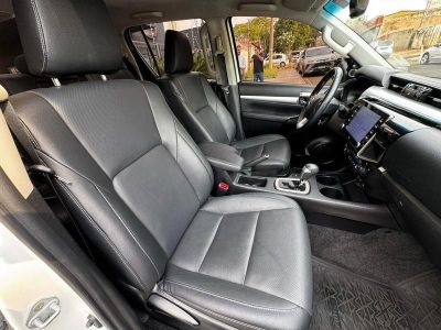 TOYOTA Hilux SRX D4-D 2.8TDi 16v 4X4 C.D. 2023 - miniatura 9