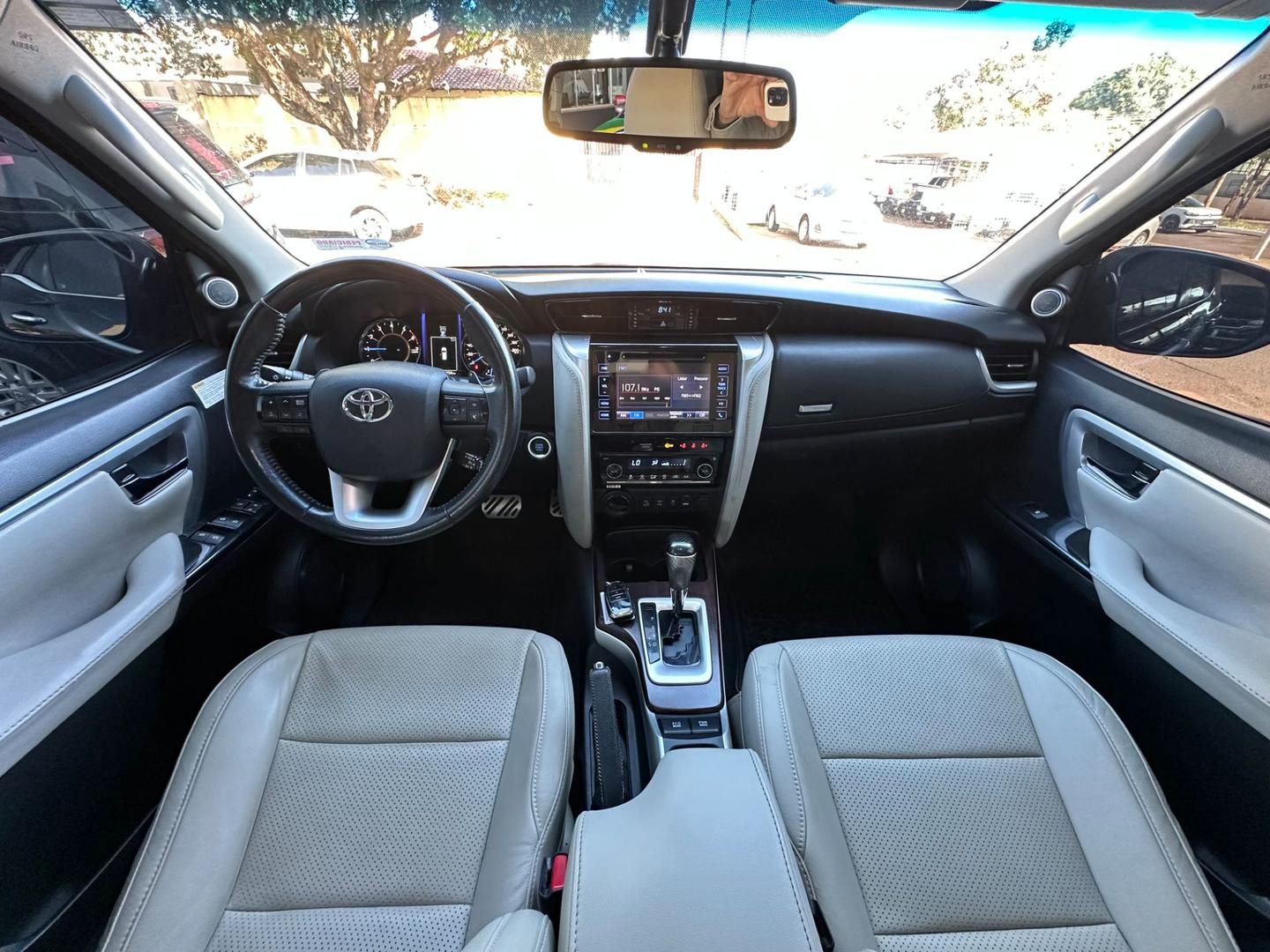 TOYOTA Hilux SW4 SRX D4-D 2.8TDi 16v 4x4 2016 - miniatura 12