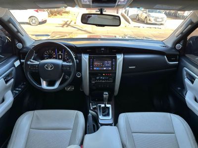 TOYOTA Hilux SW4 SRX D4-D 2.8TDi 16v 4x4 2016 - miniatura 7