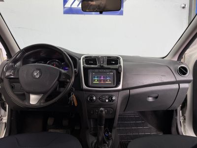 RENAULT Sandero Dynamique 1.6 2016 - miniatura 8