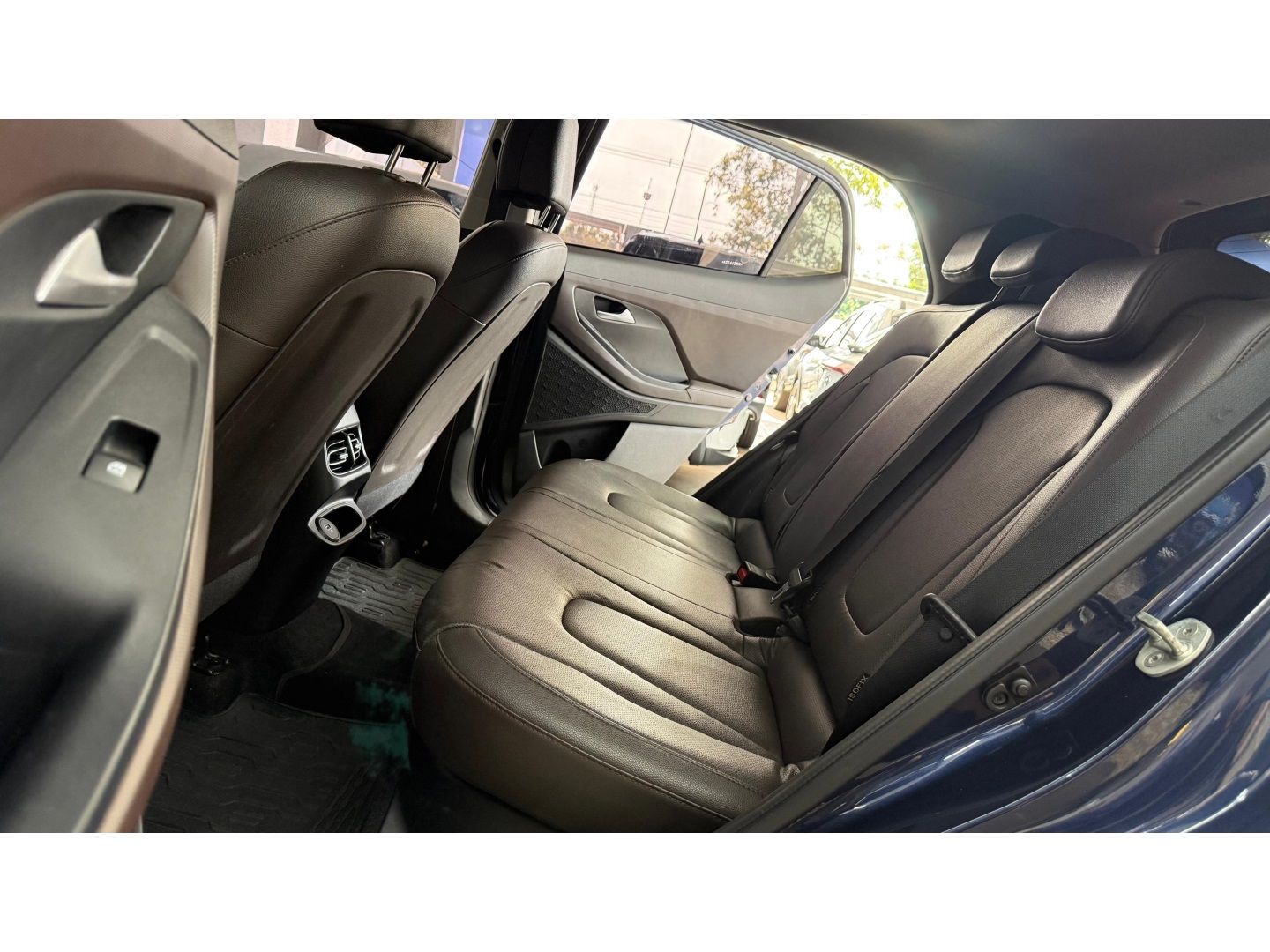 HYUNDAI Creta Platinum 1.0T 12v 2022 - miniatura 10