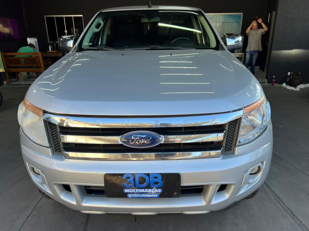 FORD Ranger XLT 3.2TDCi 20v 4x4 C.D. 2015 - miniatura 2