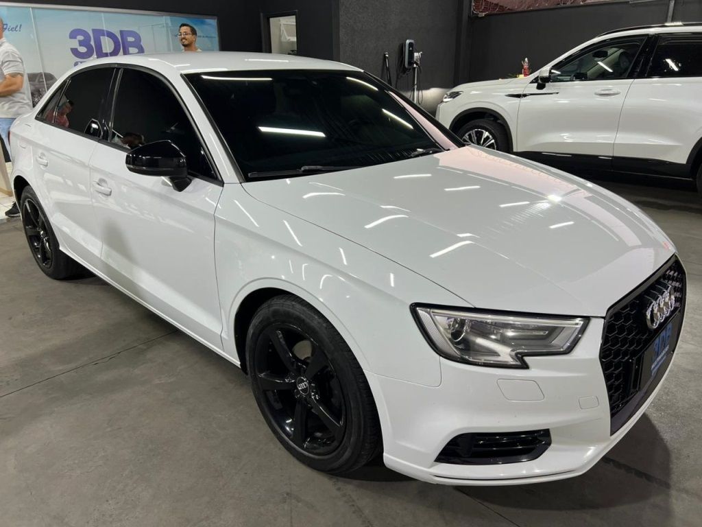 AUDI A3 Sedan Attraction 1.4 TFSi 16v 2018 - miniatura 10