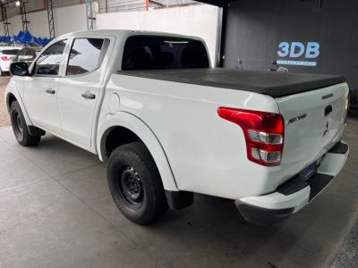 MITSUBISHI L200 Triton GL 2.4TDi 16v 4X4 C.D. 2024 - miniatura 4