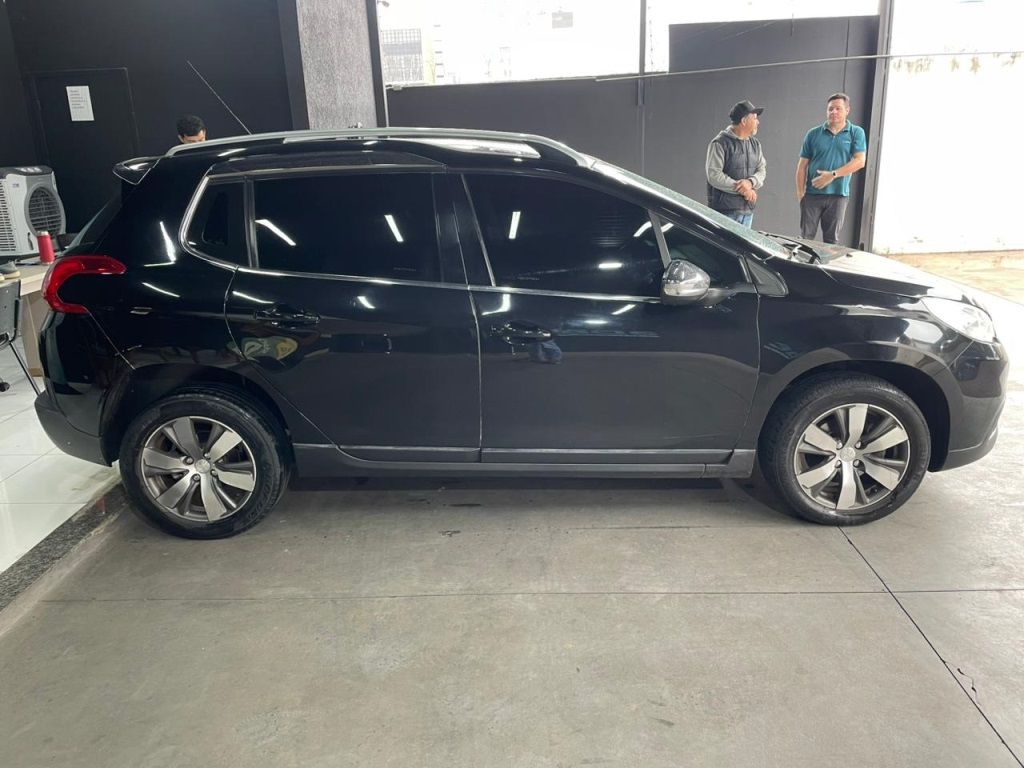 PEUGEOT 2008 Griffe 1.6 16v 2016 - miniatura 4