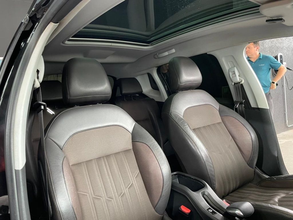 PEUGEOT 2008 Griffe 1.6 16v 2016 - miniatura 10