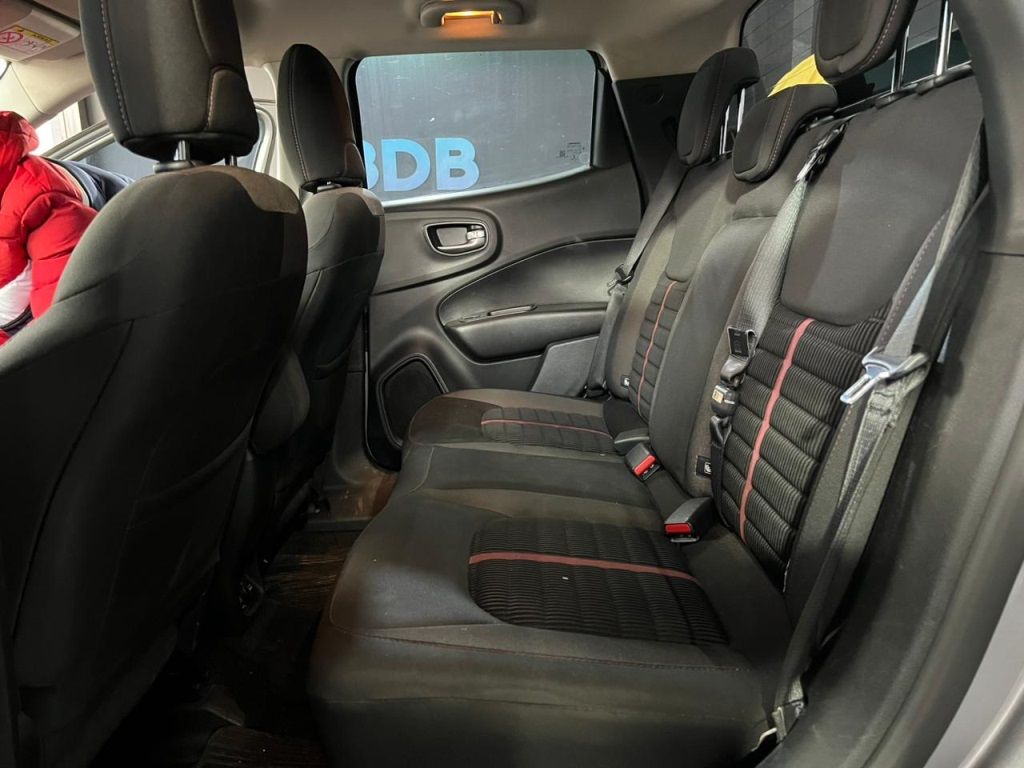 FIAT Toro Freedom 1.8 16v 2021 - miniatura 12