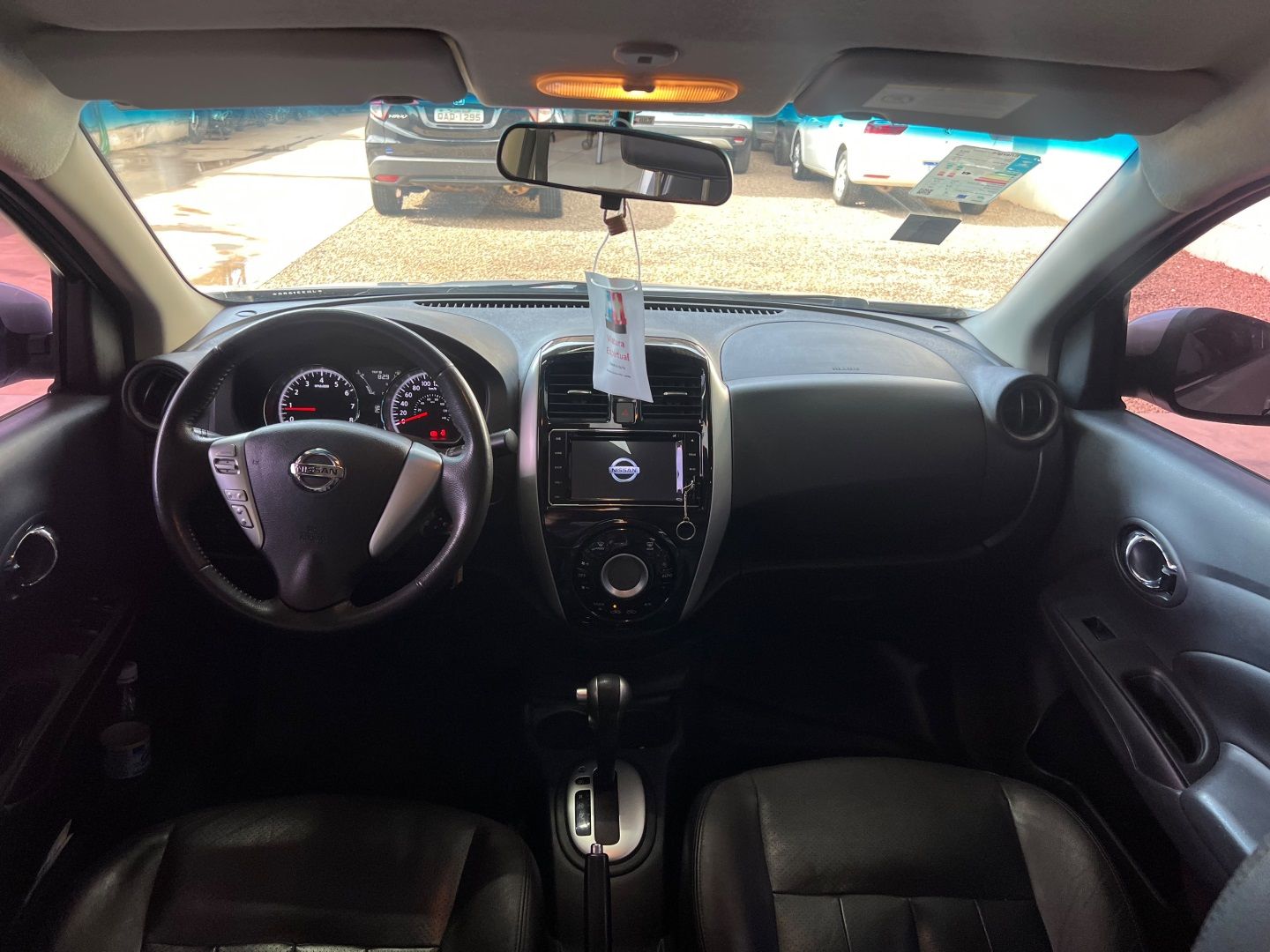 NISSAN Versa Unique 1.6 16v 2018 - miniatura 3