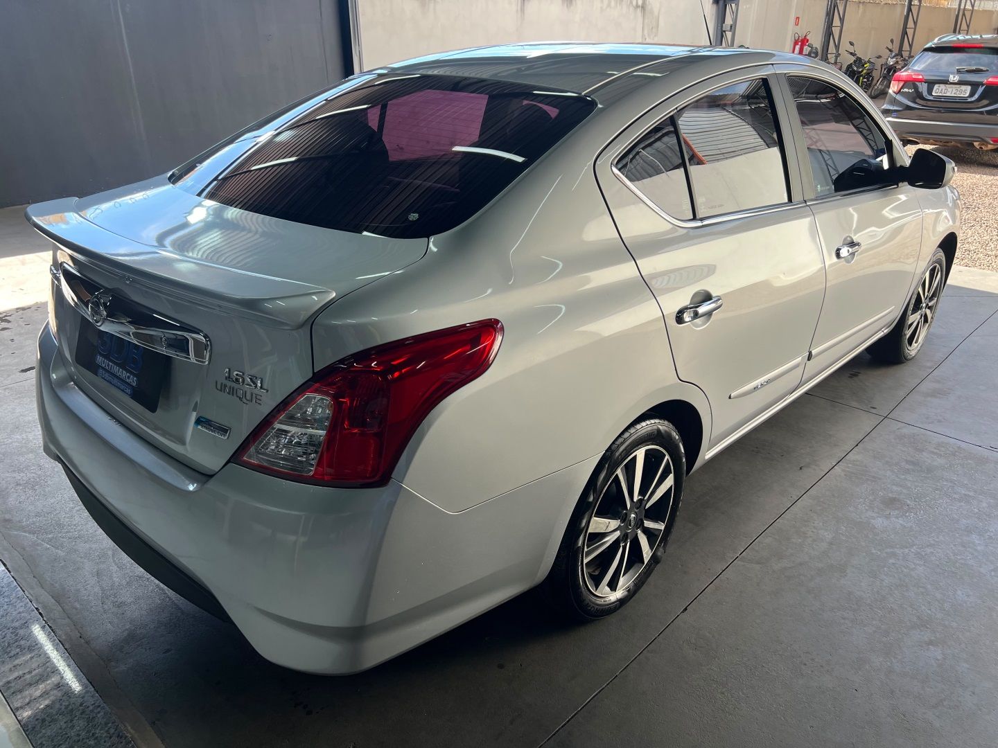 NISSAN Versa Unique 1.6 16v 2018 - miniatura 8