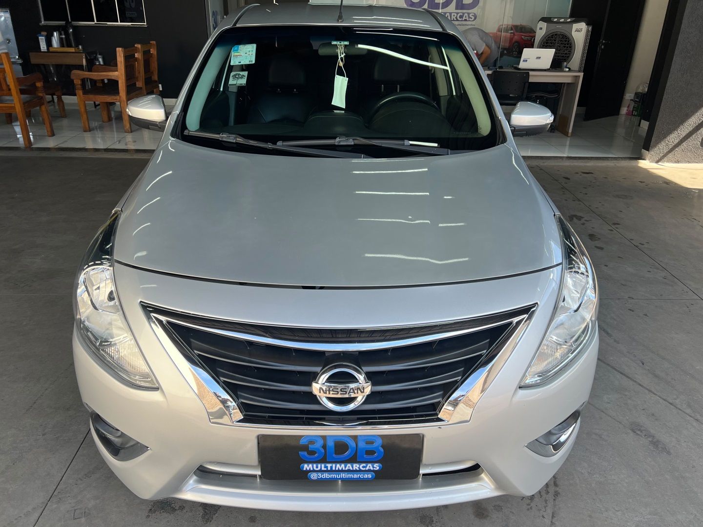 NISSAN Versa Unique 1.6 16v 2018 - miniatura 12