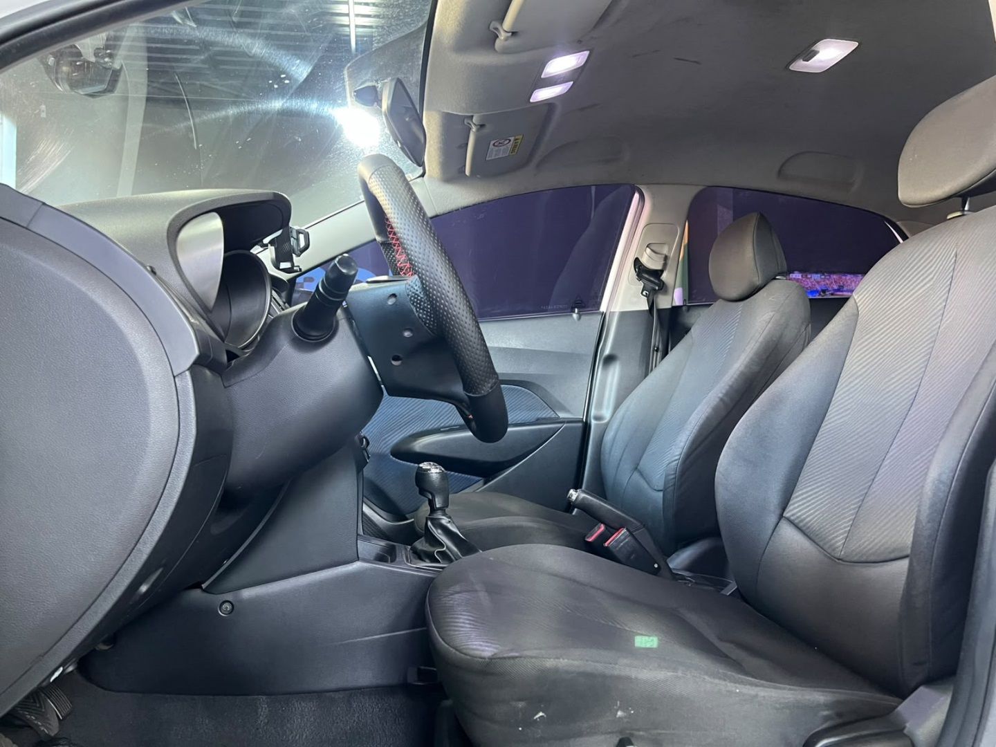 HYUNDAI HB20 Comfort 1.6 16v 2013 - miniatura 4